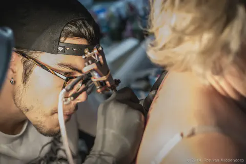 /uploads/2011/10/tattoorock/20111009-TattooRockFestival-04.jpg.webp
