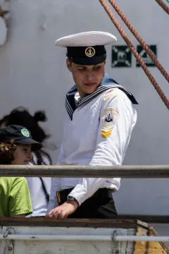 /uploads/2012/07/tsr1/20120719TallShipsLisboa-230.jpg.webp