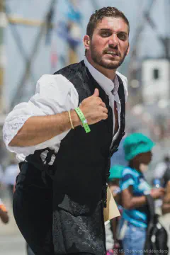 /uploads/2012/07/tsr1/20120719TallShipsLisboa-282.jpg.webp