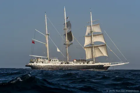 /uploads/2012/07/tsr4/20120722TallShipsLisboa-220.jpg.webp