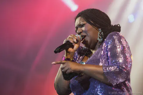 /uploads/2012/09/remembercascais/day2/20120908-BoneyM-106.jpg.webp