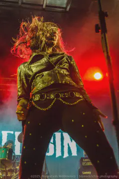/uploads/2013/06/rockinamadora2013/ria103sacredsin/20130614-RiA1-sacredsin-23.jpg.webp