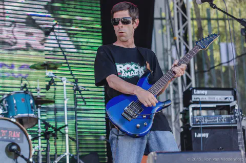 /uploads/2013/06/rockinamadora2013/ria201pedrocanina/20130515-RiA2-pedrocanina-00006.jpg.webp