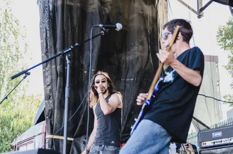 /uploads/2013/06/rockinamadora2013/ria201pedrocanina/20130515-RiA2-pedrocanina-00008.jpg.webp