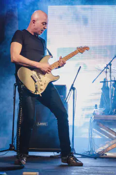 /uploads/2013/06/rockinamadora2013/ria205ciro/20130515-RiA2-ciro-00008.jpg.webp
