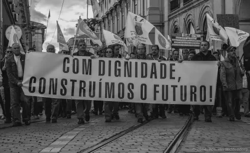 /uploads/2014/07/projectovergonha/Vergonha-01.jpg.webp