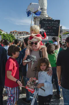 /uploads/2014/09/climate/20140921-BlameDutchie-Global-Manif-31.jpg.webp