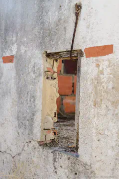 /uploads/2014/09/crumbling/BlameDutchie-Crumbling-01.jpg.webp