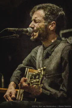 /uploads/2014/11/ajigsaw2/20141130-A-Jigsaw-Fnac-31.jpg.webp