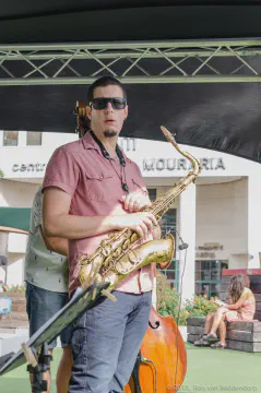 /uploads/2015/08/desideriolazarooutjazz/BlameDutchie-DesiderioLazaroMEOOutJazz-03.jpg.webp