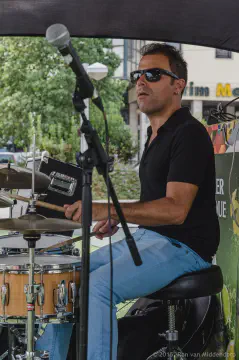 /uploads/2015/08/desideriolazarooutjazz/BlameDutchie-DesiderioLazaroMEOOutJazz-06.jpg.webp