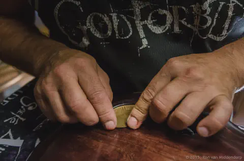 /uploads/2015/09/ergonguitars/ErgonGuitars-16.jpg.webp