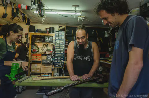 /uploads/2015/09/guitarrehab/Guitarrehab-02.jpg.webp