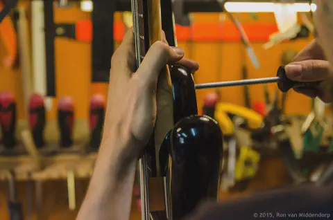 /uploads/2015/09/guitarrehab/Guitarrehab-05.jpg.webp