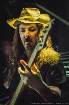 /uploads/2016/01/aristocrats/20160118-Aristocrats-RCA-BlameDutchie-30.jpg.webp