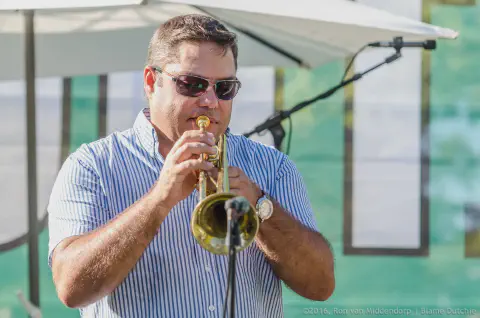 /uploads/2016/09/jazzatcampogrande/201609-Jazz-at-Campo-Grande-10.jpg.webp