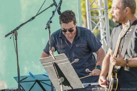 /uploads/2016/09/jazzatcampogrande/201609-Jazz-at-Campo-Grande-27.jpg.webp