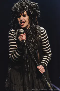 /uploads/2017/02/lenelovich/20170208-BlameDutchie-Lene-Lovich-Band-Amadora-04.jpg.webp