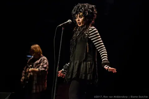 /uploads/2017/02/lenelovich/20170208-BlameDutchie-Lene-Lovich-Band-Amadora-08.jpg.webp