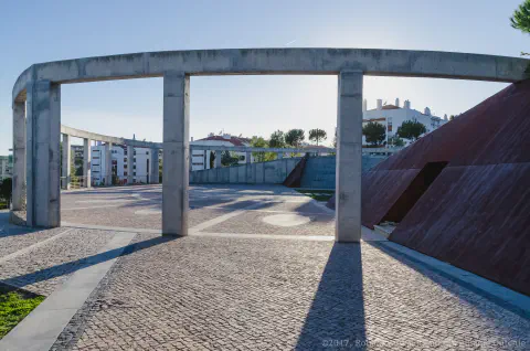 /uploads/2017/11/parquedospoetas3/20171122-Parque-dos-Poetas-Revisited-14.jpg.webp