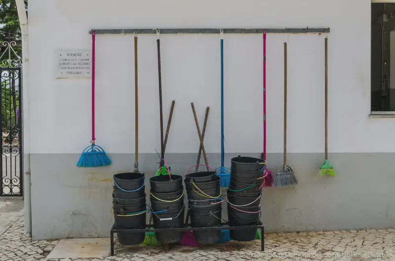 photo: cleaning utensils