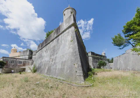 /uploads/2024/06/fortevelho/20190613-BlameDutchie-Forte-Velho-00009.jpg.webp