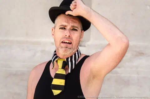 /uploads/2026/08/18/05-chris-cross/LxMágica-05-Chris-Cross-00002.jpg.webp